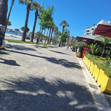 Rent Ava Appartamento Vlorë