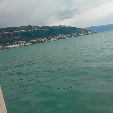 Rent Ava Vlorë